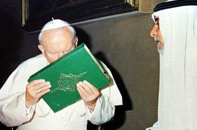 Anti-Pope John Paul II kissing the Koran, Muslim Book Islam